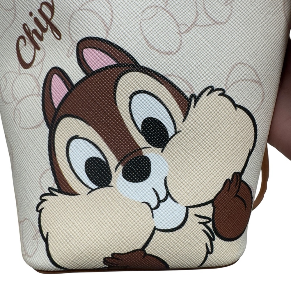 Chip 'n' Dale Cream Crossbody Phone Bag - Picture 11 of 12